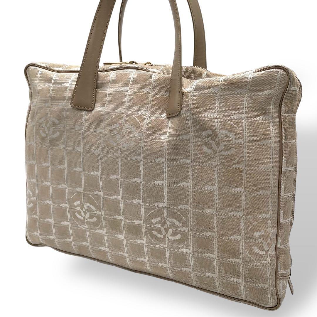 シャネル　ニュートラベルラインブリーフケース べージュ