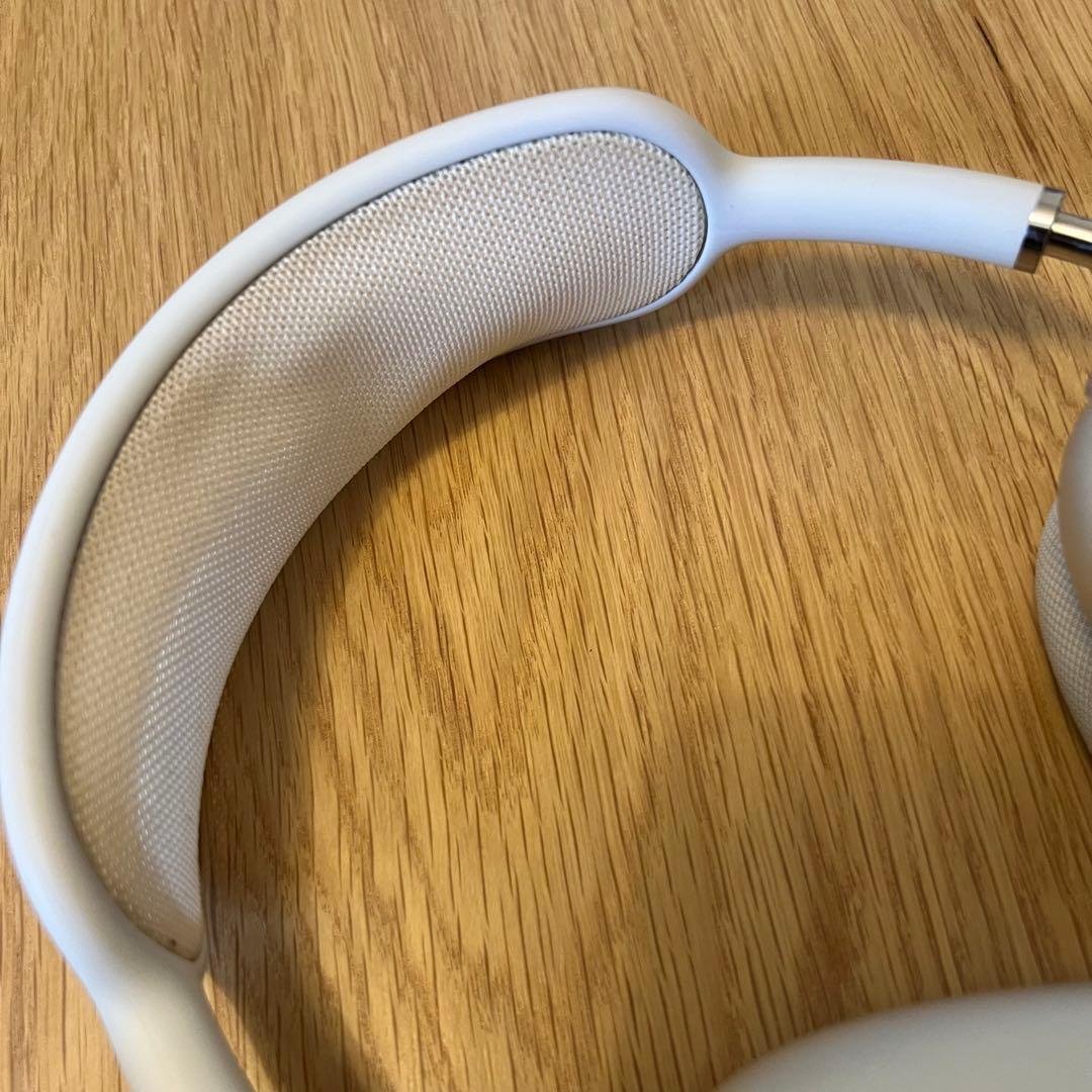 ヘッドホン AirPodsMax