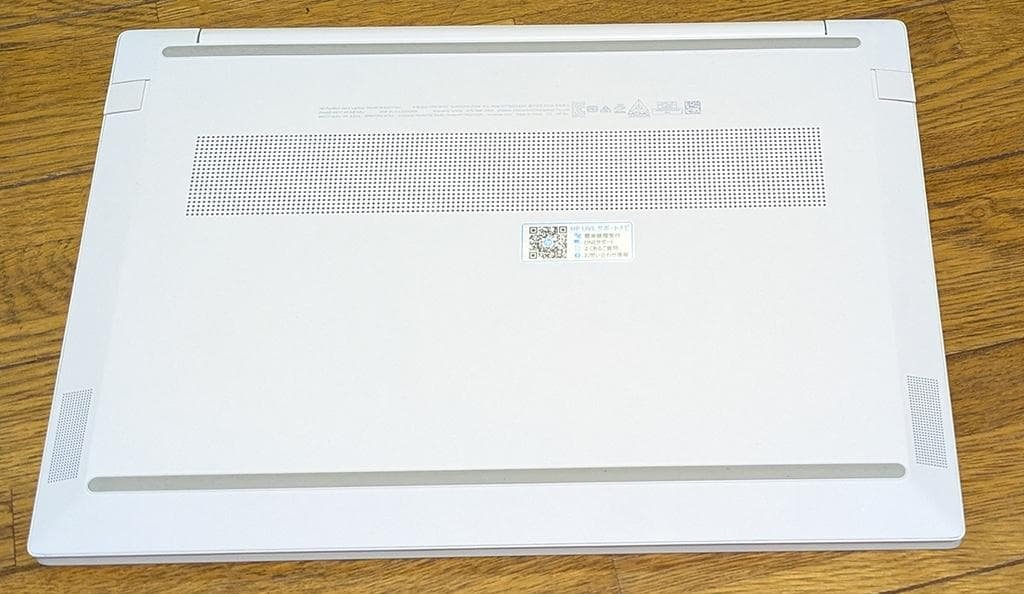 HP ノートパソコン　ホワイト　PC パソコン