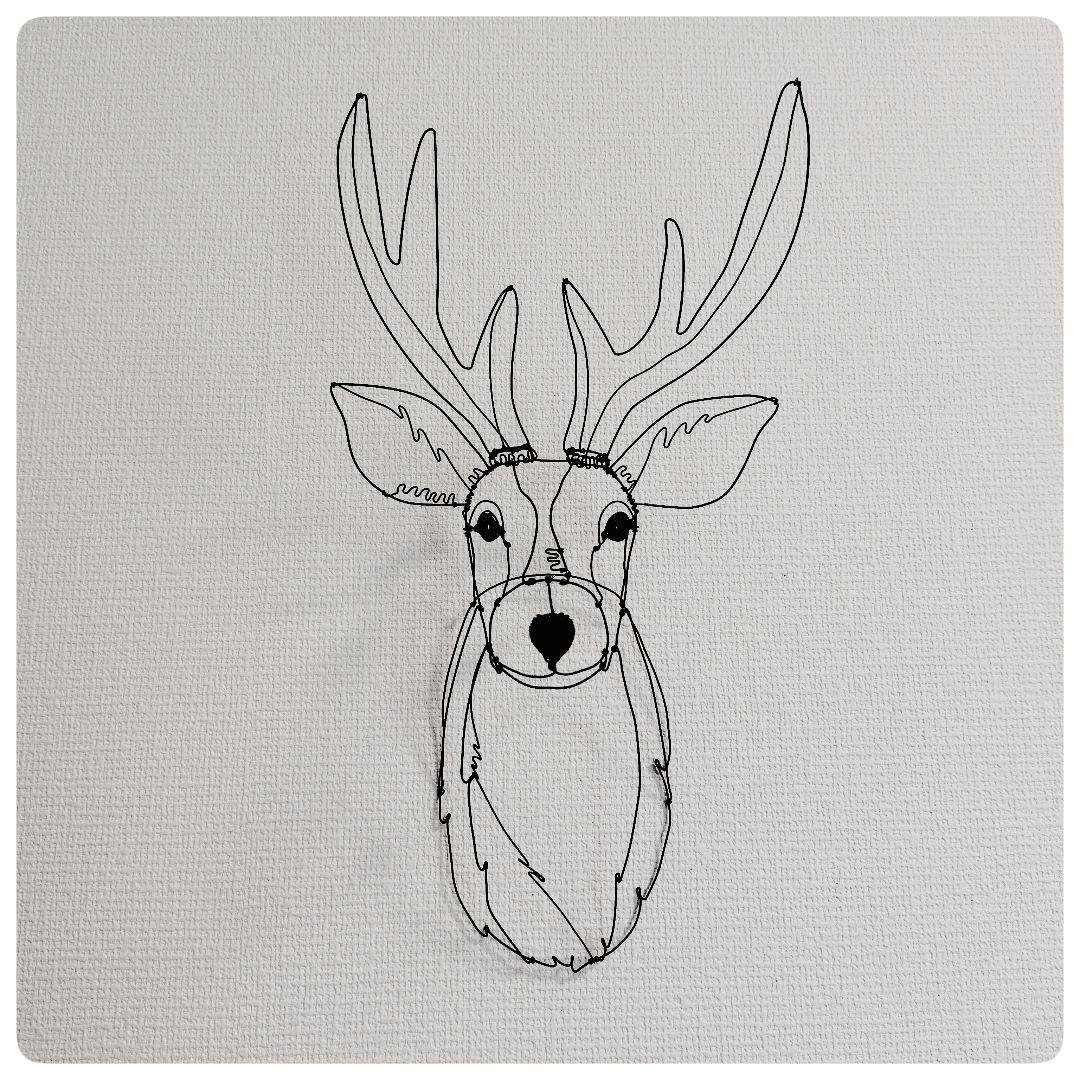 ワイヤーアート　ワイヤークラフト　鹿さん