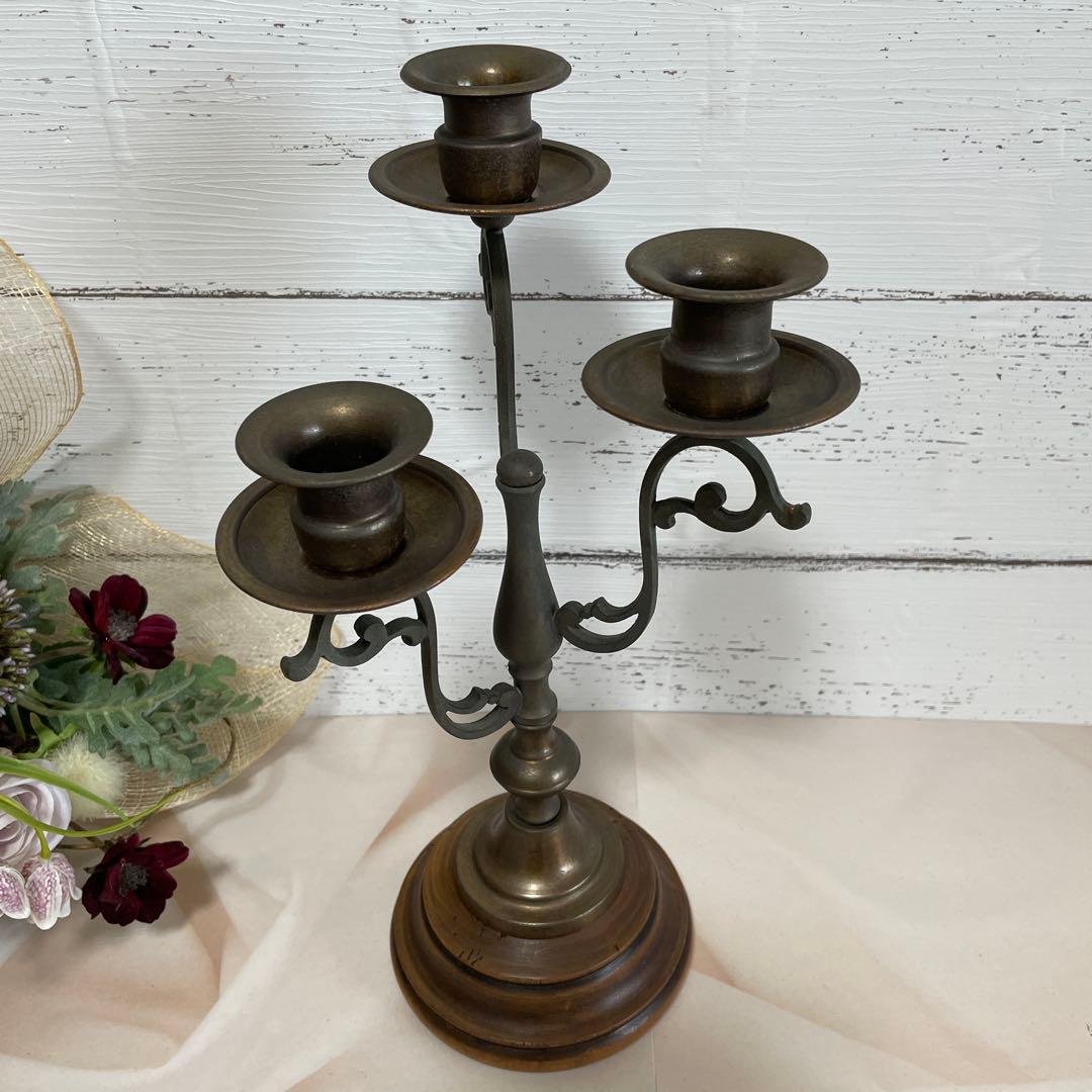 アンティーク　イタリア製　3灯式キャンドルスタンド　ブロンズと木目の燭台
