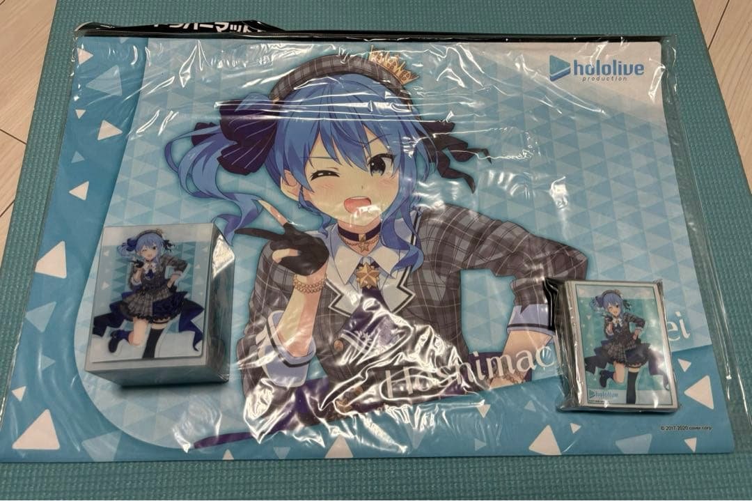 星街すいせい　プレイマット&スリーブ&カードケース