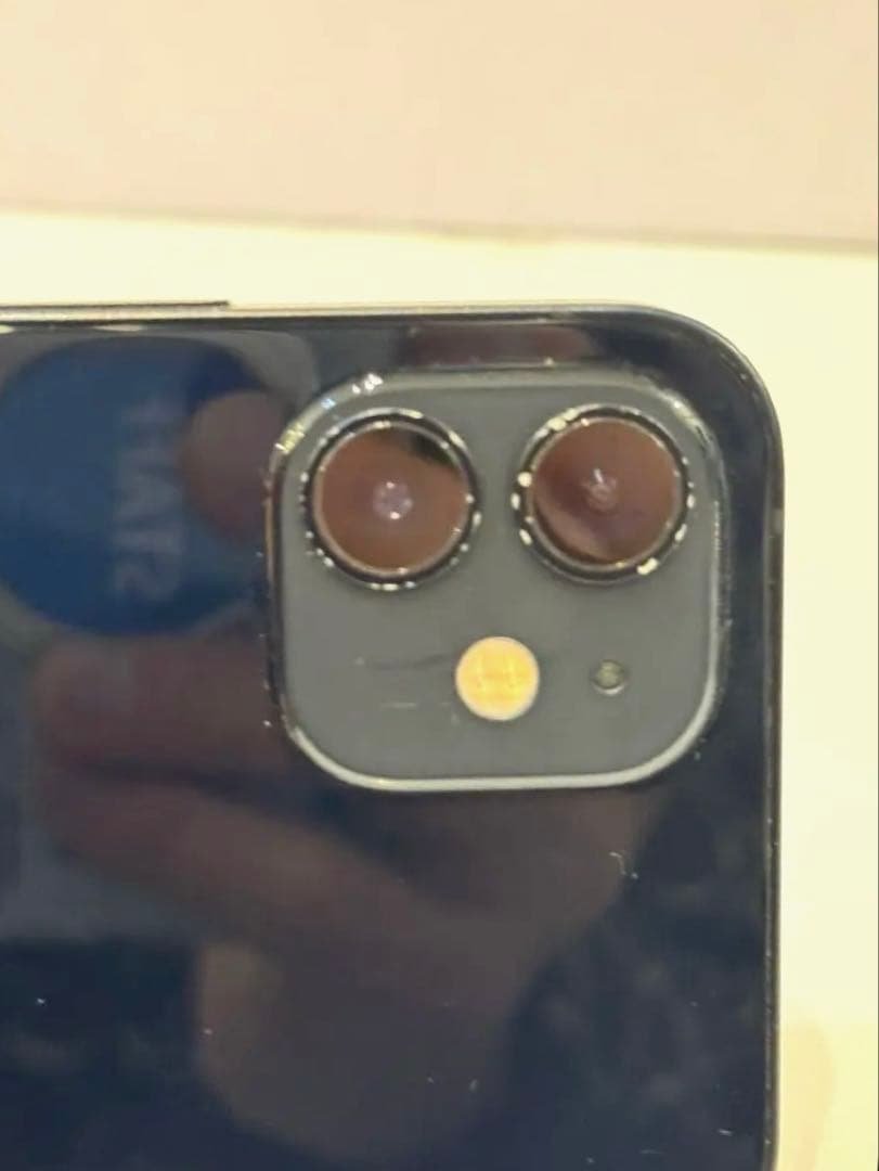 iPhone 12 ブラック 64 GB バッテリー80%