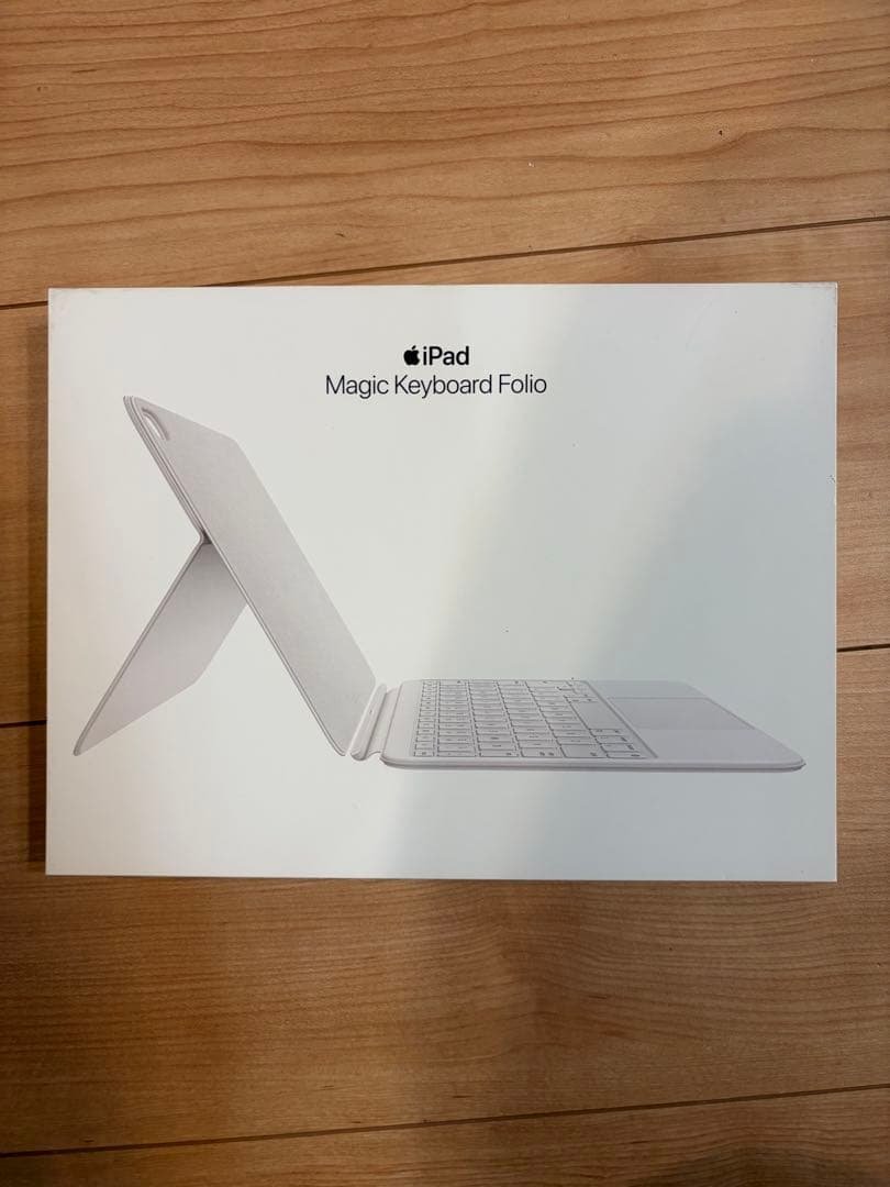 新品未使用！！iPad Magic Keyboard Folio ホワイト