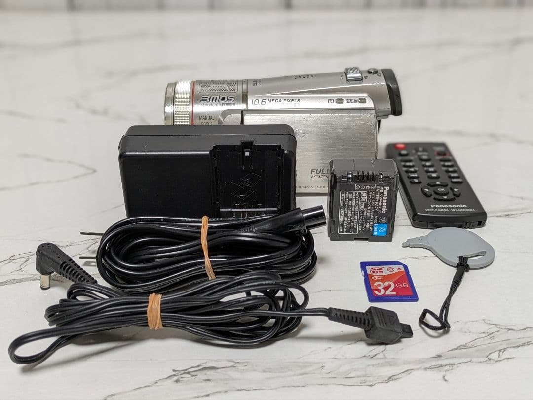 Panasonic　HDC-TM300　SDカード付き