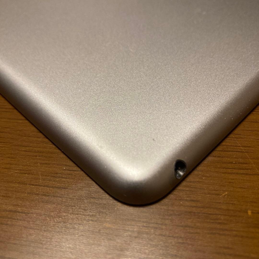 APPLE iPad WI-FI 32GB 6世代 2018