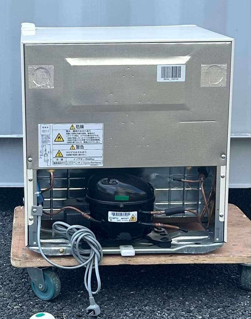 【しの様専門】Panasonic NR-A50D-W冷蔵庫 ミニ　2022年製