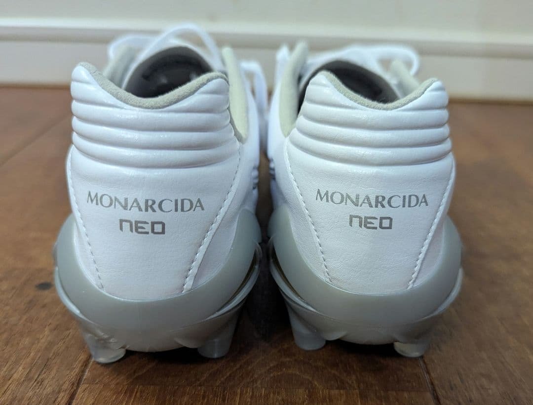 Mizuno　モナルシーダNEO3 PRO　ホワイトP1GA262204