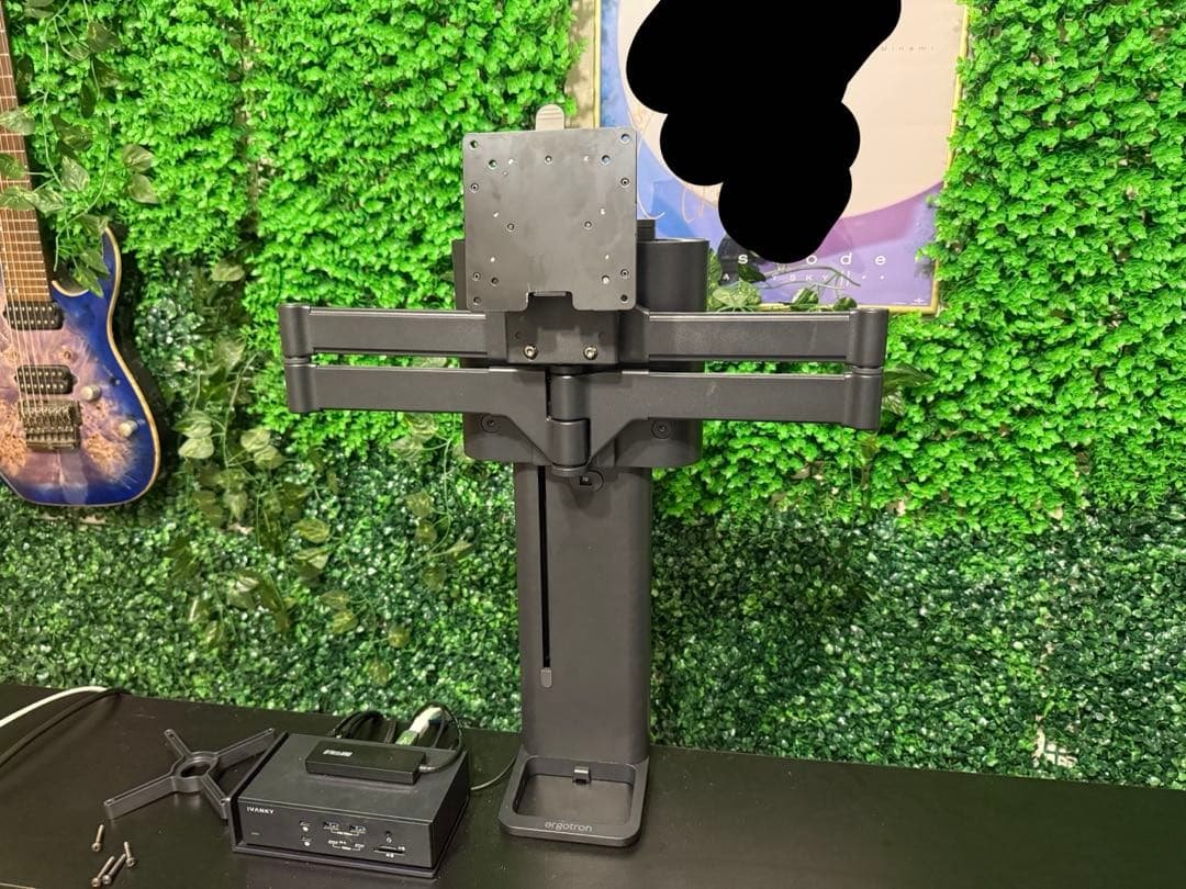 ergtron TRACE エルゴトロン モニターアーム