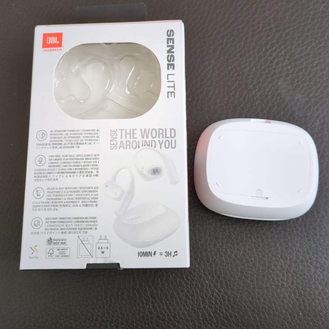 ★美品★JBL SENSE LITE ワイヤレスイヤホン ホワイト