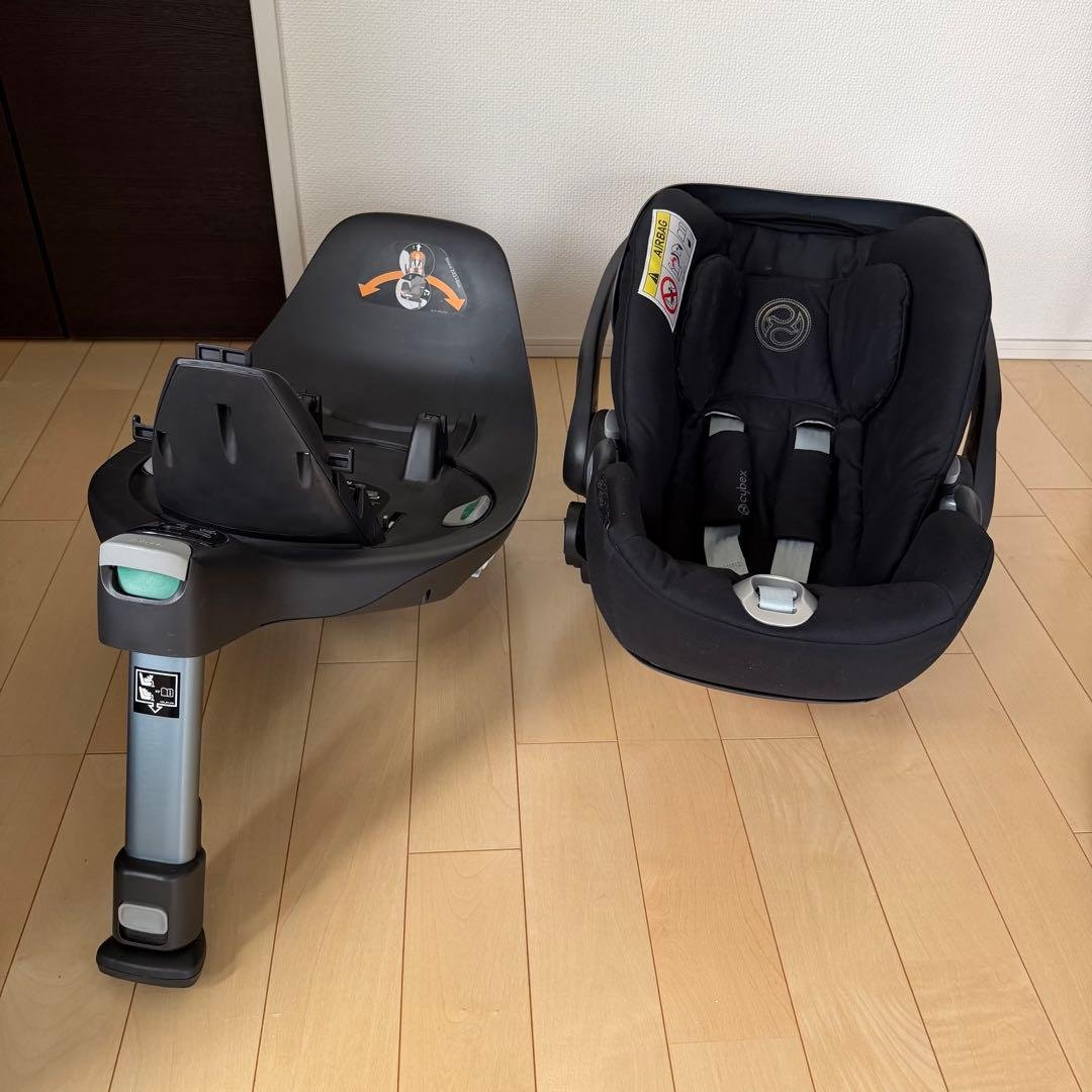 cybex クラウドZi-Size＋ベースZ＋カーシートアダプター 黒