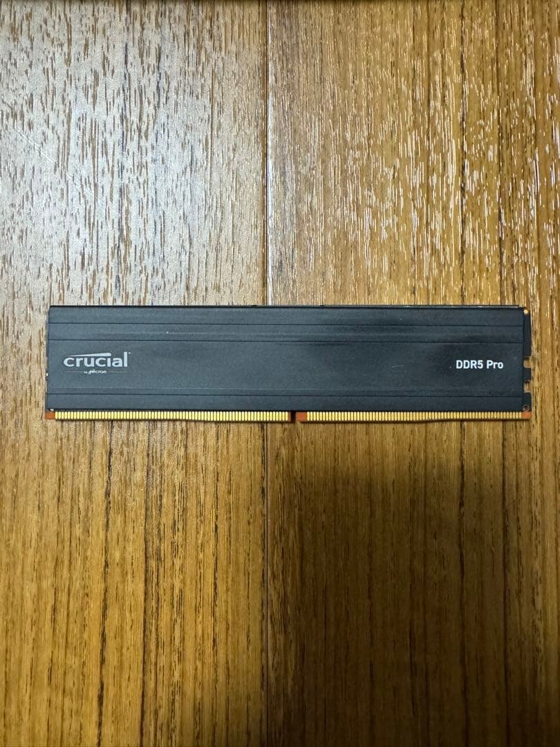 crucial DDR5 Pro 16GB メモリ　ジャンク品