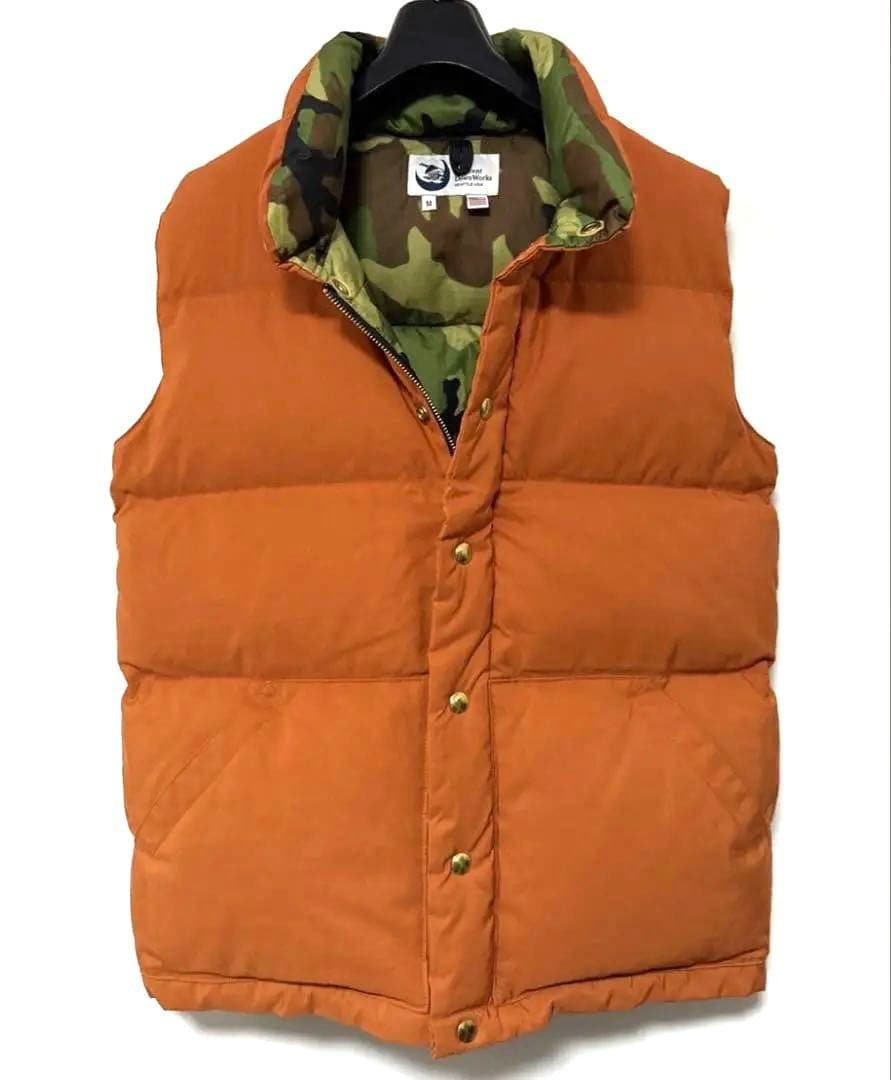 クレセントダウンワークス ダウンベスト　M