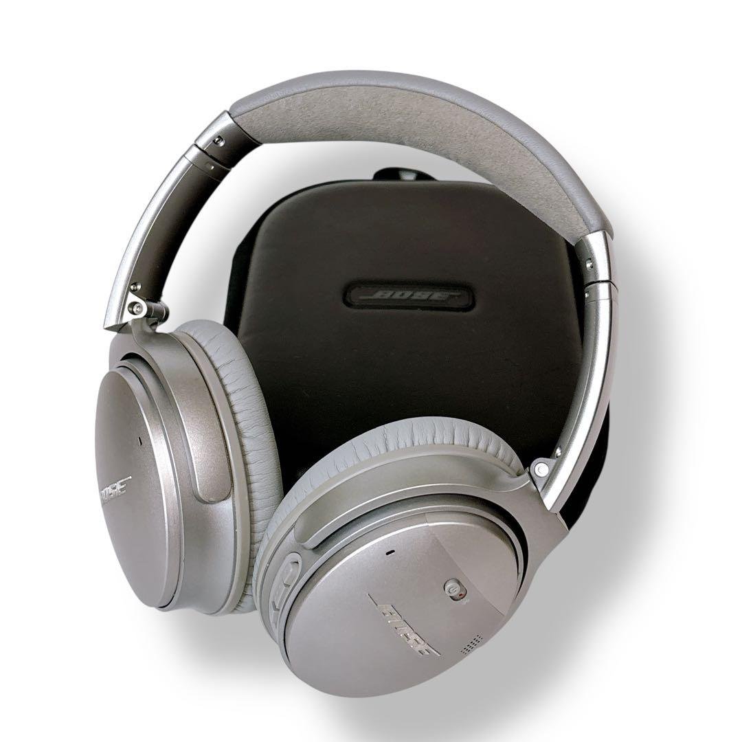 【廃盤品】BOSE QuietComfort 35 シルバーカラー　希少品